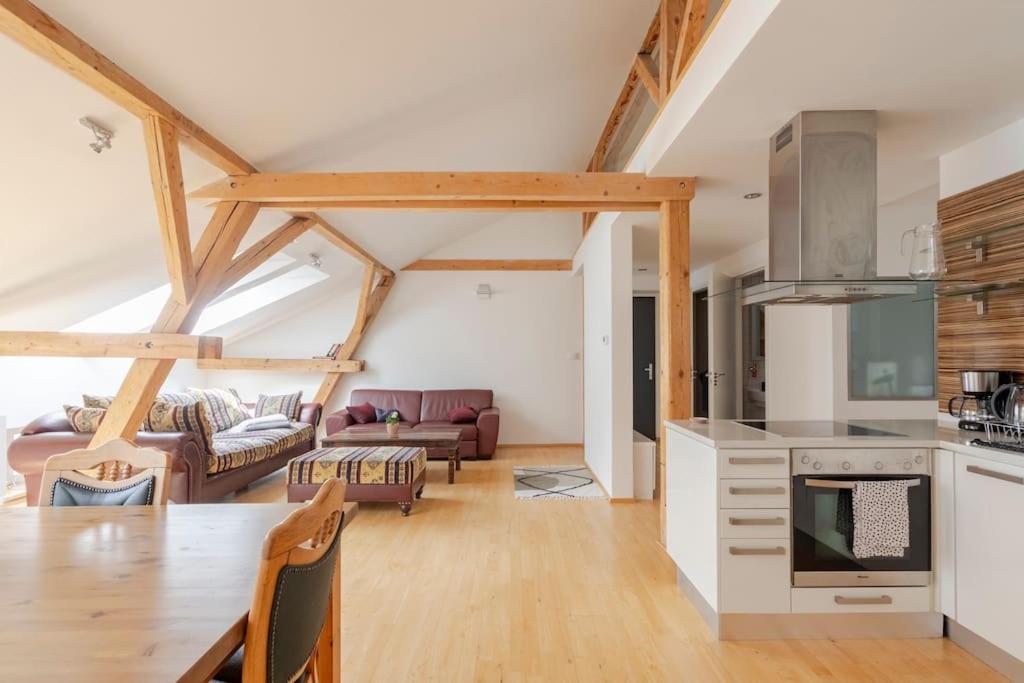 Apartment Loft Maiselova Prague