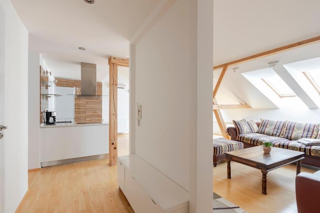 Loft Maiselova Apartment